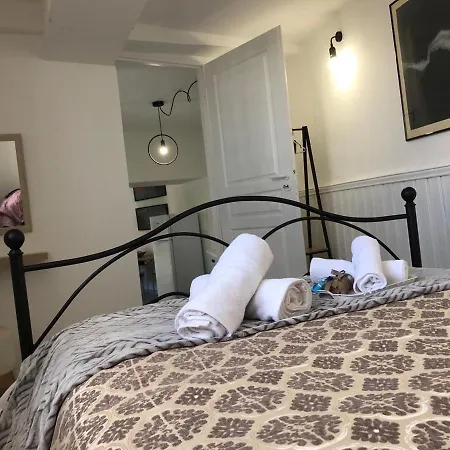 Lägenhet Katsikantaris Homes *