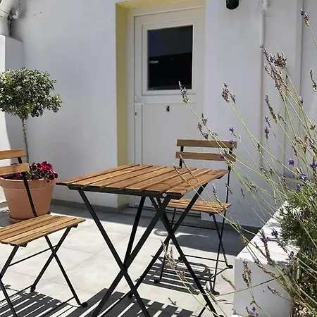 Lägenhet Katsikantaris Homes Paphos